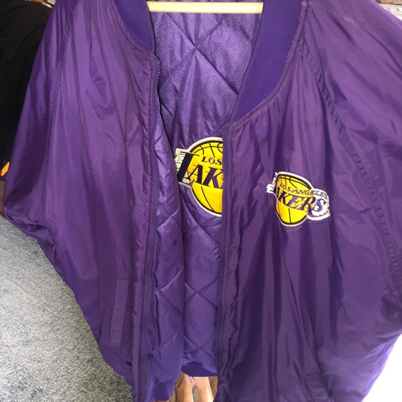 Reversible NBA Lakers windbreaker - Picture 5 of 6